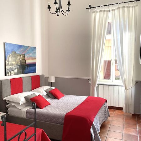 나폴리 Residenza Chiaia B&B 외부 사진