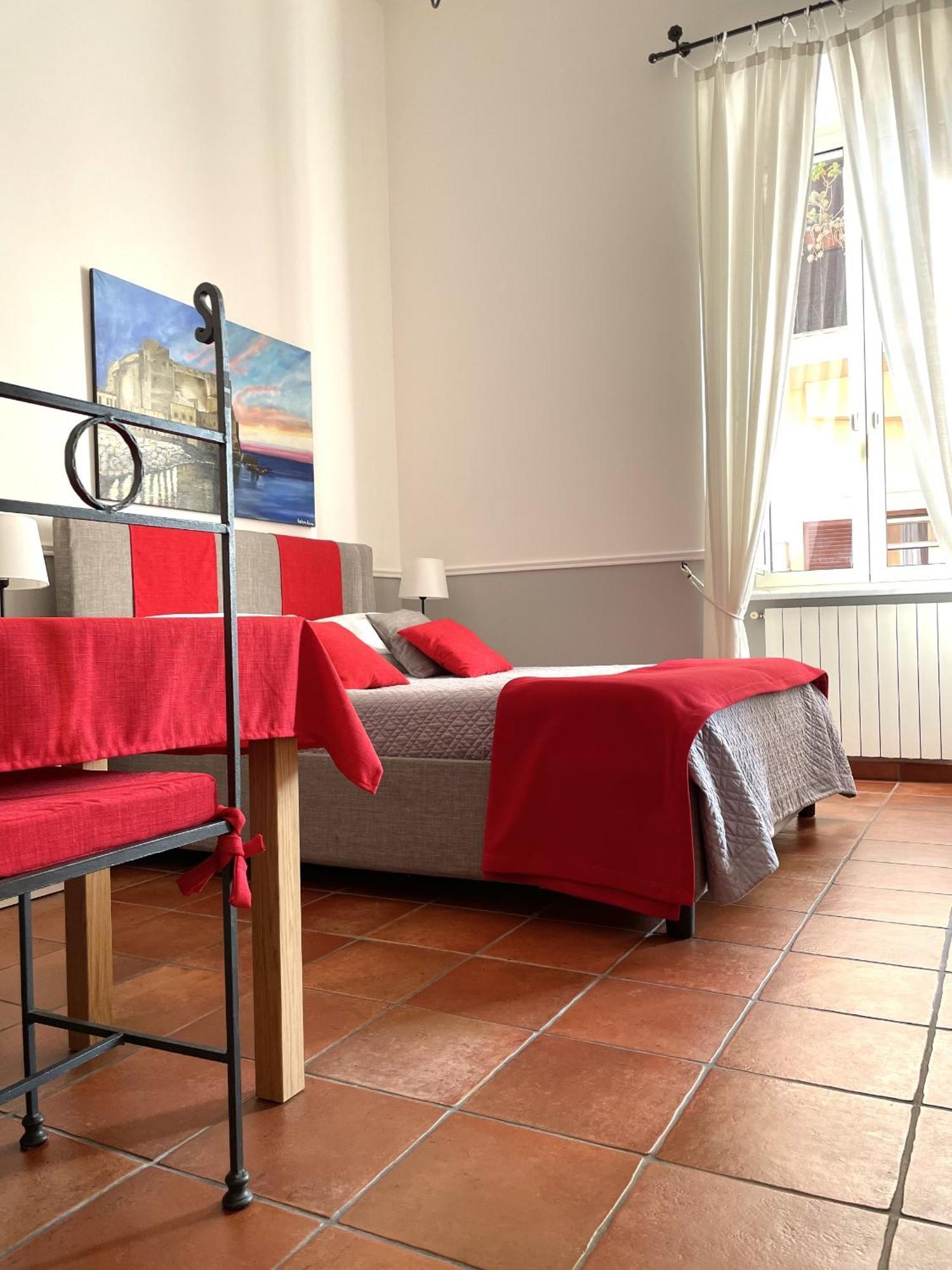 나폴리 Residenza Chiaia B&B 외부 사진